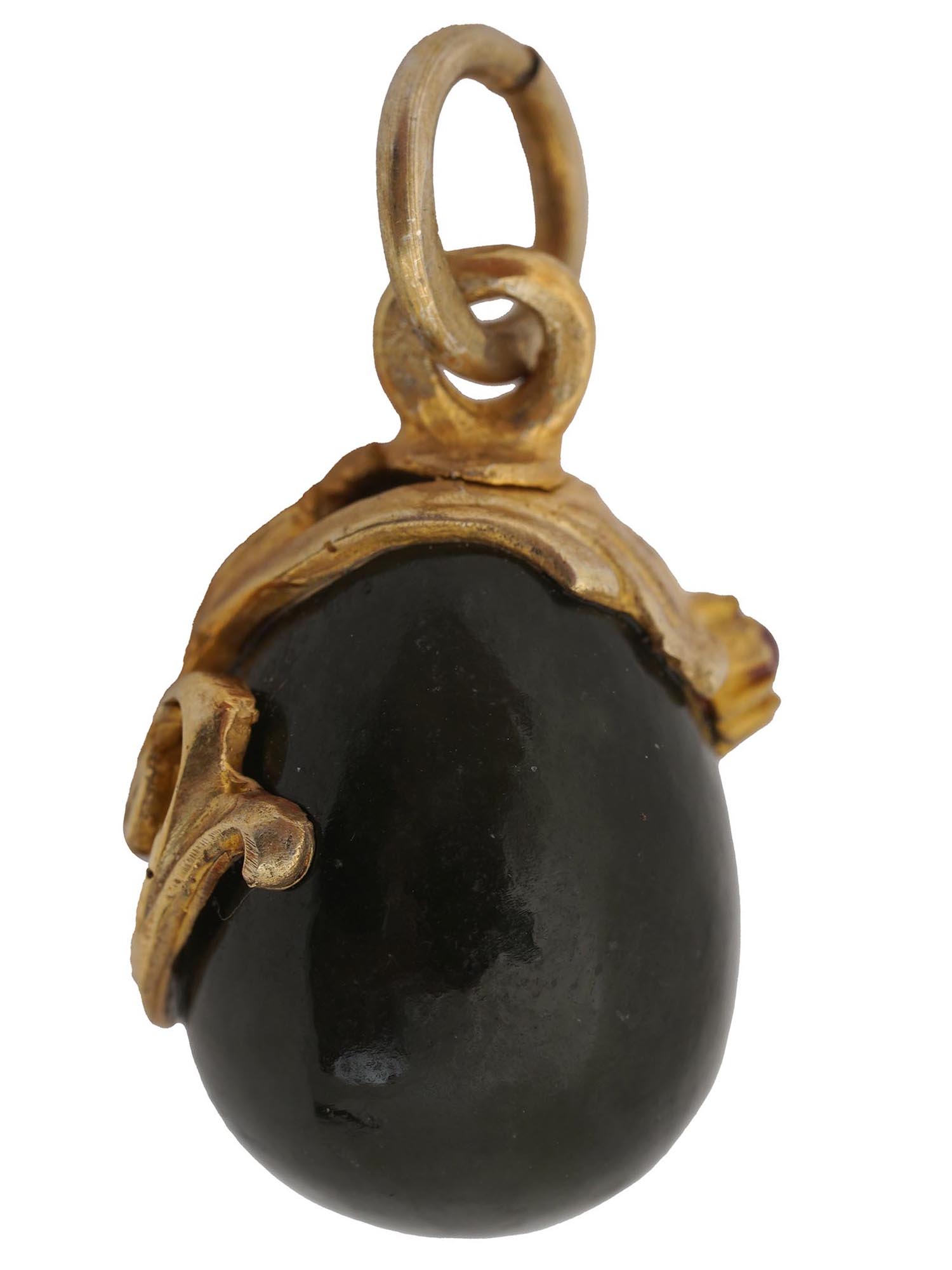 RUSSIAN SILVER GILT AND BLACK JADE EGG PENDANT PIC-1